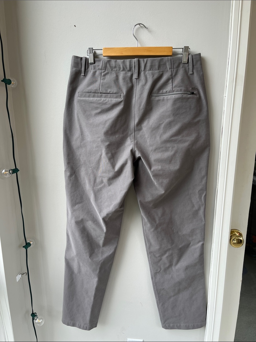 Vuori Meta Pants - Picture 7 of 13